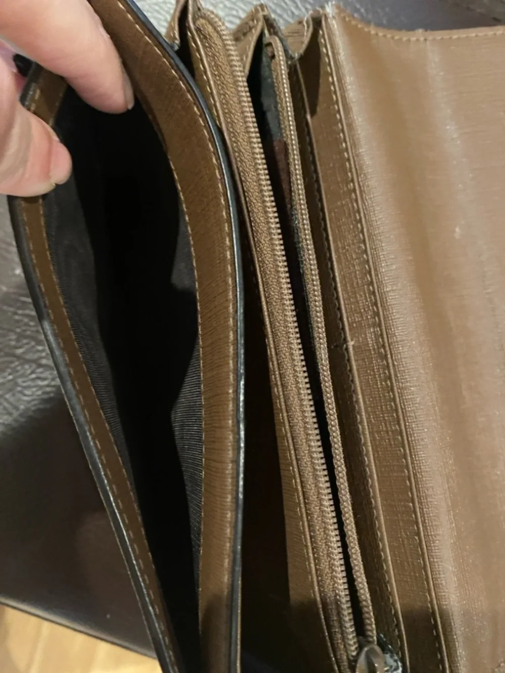 Rehab/Project!! Gucci Beige Monogram Canvas Wallet with buckle detail. - Picture 10 of 11